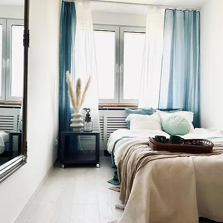 아파트 Victus Apartamenty, Statki Na Niebie