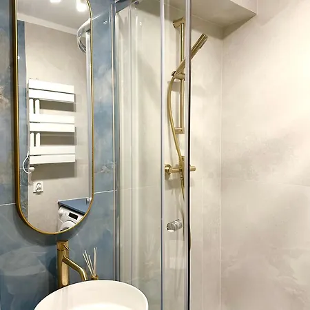 Victus Apartamenty, Statki Na Niebie Lägenhet
